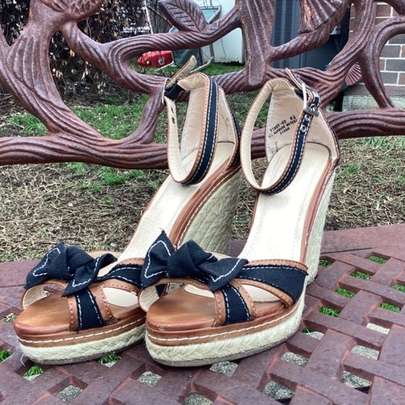 Bamboo Vegan Leather Black Fabric Detail Platform Wedge Heel/ Sandal Siz… - Picture 9 of 10